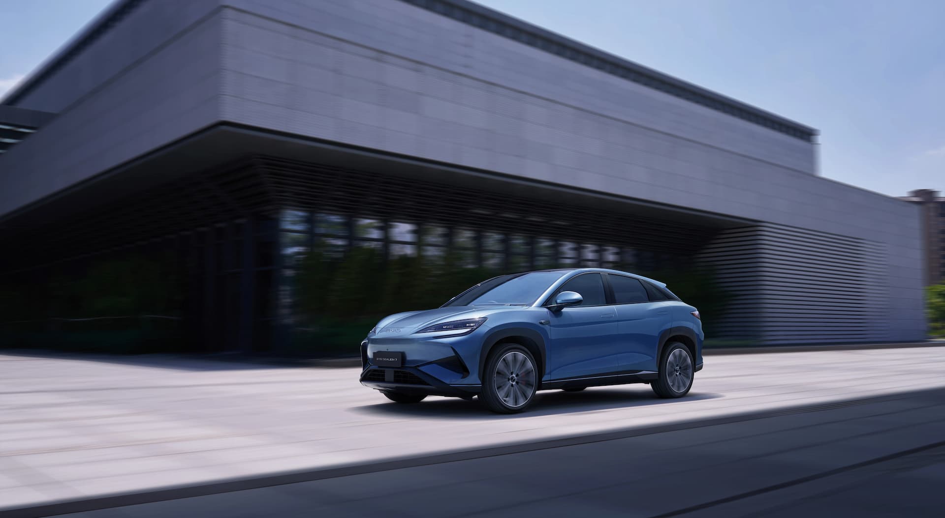 BYD Sealion 7
